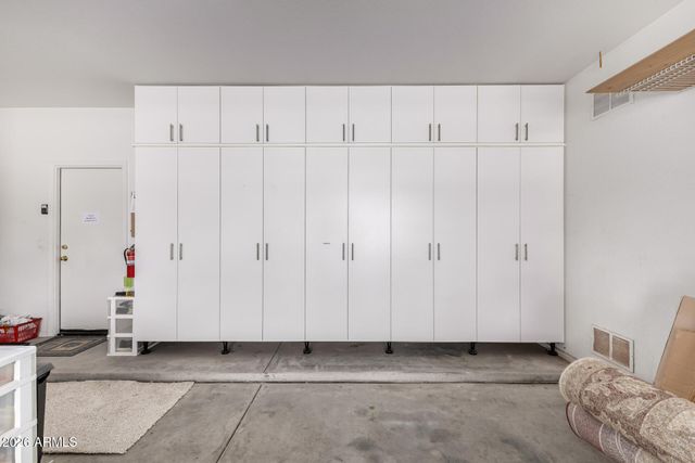 4875 E BELLERIVE Drive, Chandler, AZ 85249