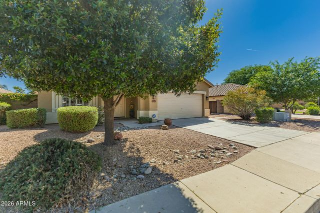 4875 E BELLERIVE Drive, Chandler, AZ 85249