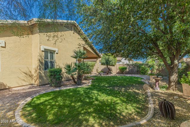4875 E BELLERIVE Drive, Chandler, AZ 85249