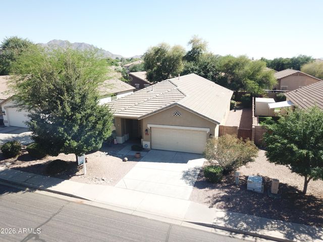 4875 E BELLERIVE Drive, Chandler, AZ 85249