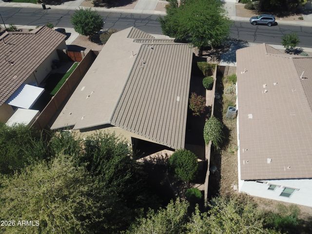 4875 E BELLERIVE Drive, Chandler, AZ 85249