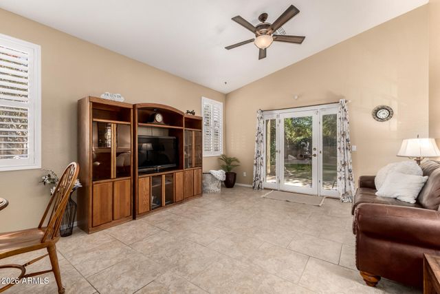 4875 E BELLERIVE Drive, Chandler, AZ 85249