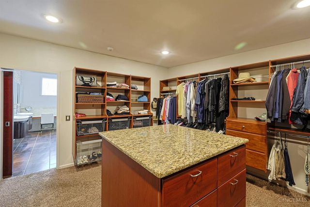 311 Ritchie Avenue, Wyoming, OH 45215