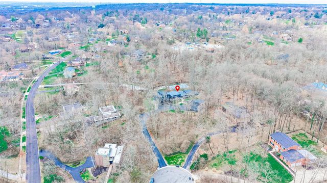 311 Ritchie Avenue, Wyoming, OH 45215