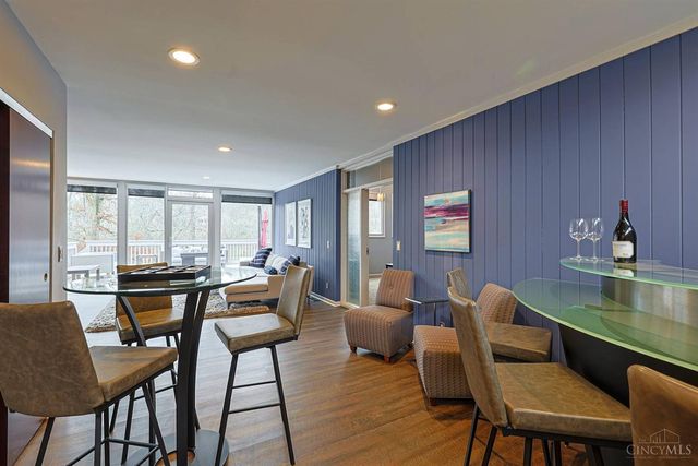 311 Ritchie Avenue, Wyoming, OH 45215