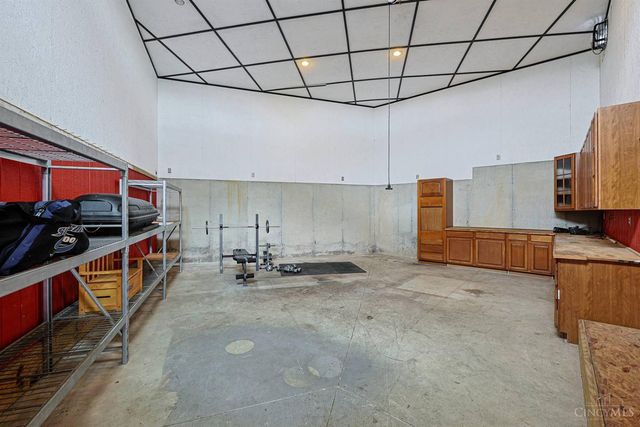 311 Ritchie Avenue, Wyoming, OH 45215