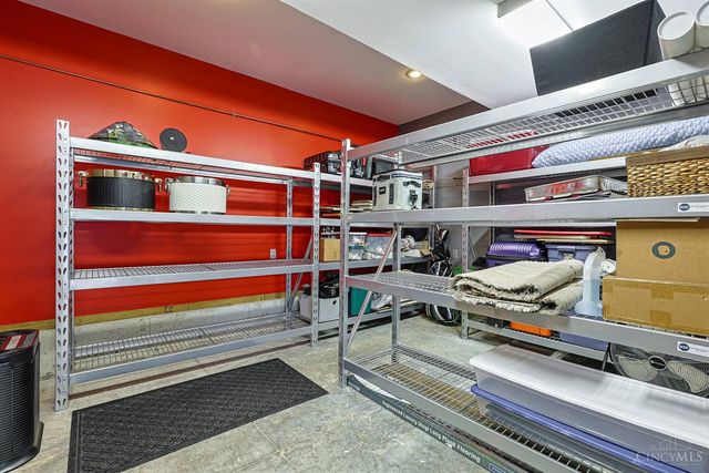 311 Ritchie Avenue, Wyoming, OH 45215