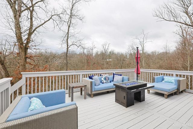 311 Ritchie Avenue, Wyoming, OH 45215