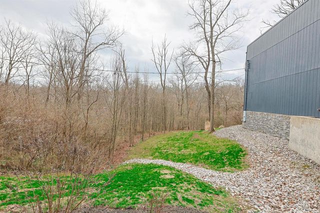 311 Ritchie Avenue, Wyoming, OH 45215