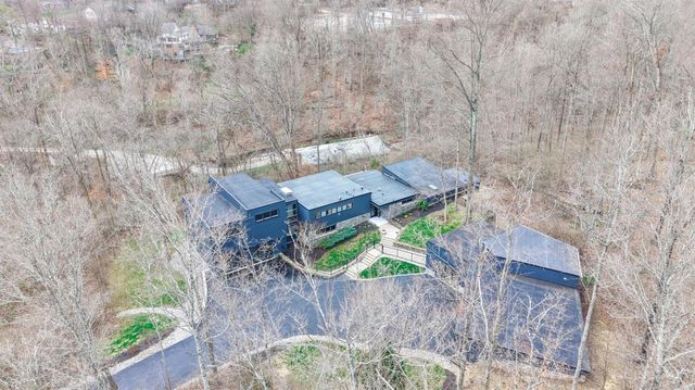 311 Ritchie Avenue, Wyoming, OH 45215