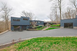 311 Ritchie Avenue, Wyoming, OH 45215