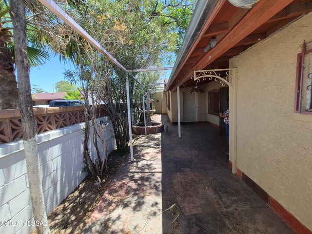 320 E 29th Street, Tucson, AZ 85713