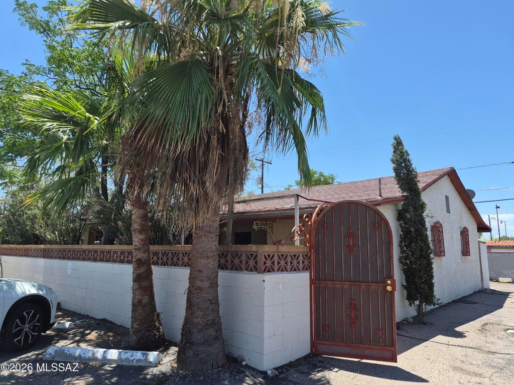 320 E 29th Street, Tucson, AZ 85713