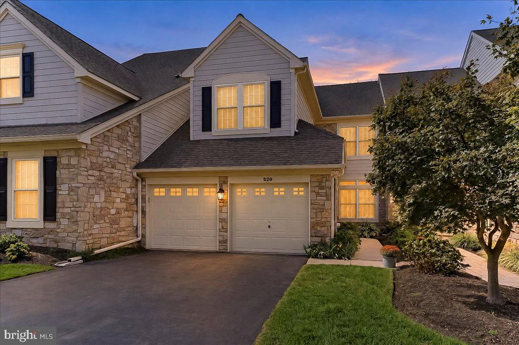 220 GREENBRIAR DR, WEST CHESTER, PA 19382 — exterior