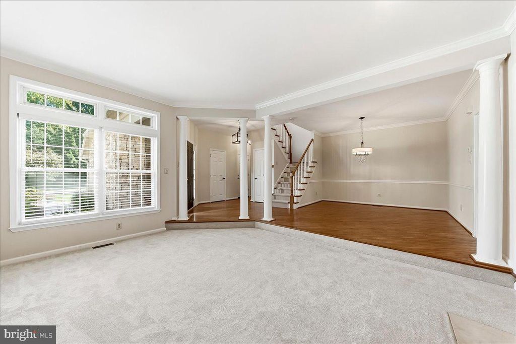 220 GREENBRIAR DR, WEST CHESTER, PA 19382 — photo 5