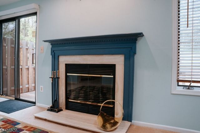 5 Elm Ter, Raritan Twp., NJ 08822
