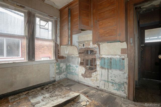 3318 Clairmount Street, Detroit, MI 48206