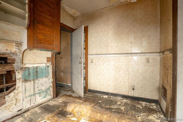 3318 Clairmount Street, Detroit, MI 48206