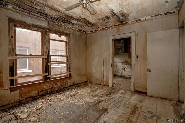 3318 Clairmount Street, Detroit, MI 48206