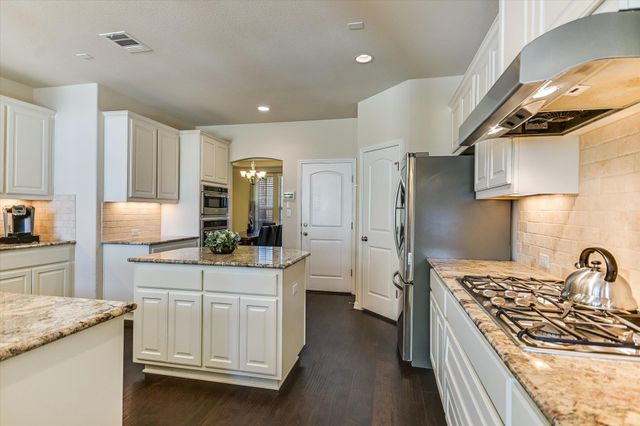 2112 Peoria DR, Leander, TX 78641
