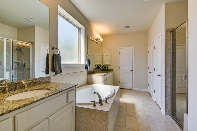 2112 Peoria DR, Leander, TX 78641