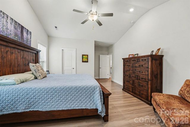 115 Tradesmen Trail, Troutman, NC 28166