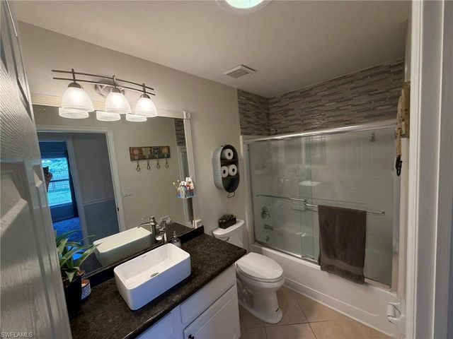 8860 Fawn Ridge DR, Fort Myers, FL 33912