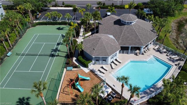 8860 Fawn Ridge DR, Fort Myers, FL 33912