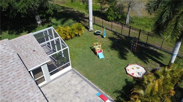 8860 Fawn Ridge DR, Fort Myers, FL 33912