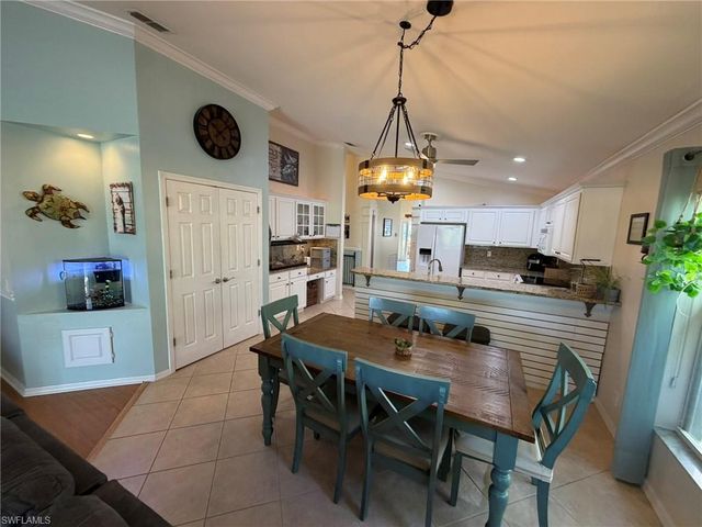 8860 Fawn Ridge DR, Fort Myers, FL 33912