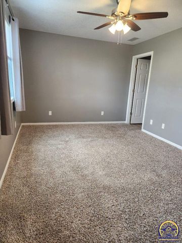 627 Oak ST, Emporia, KS 66801