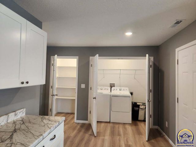 627 Oak ST, Emporia, KS 66801