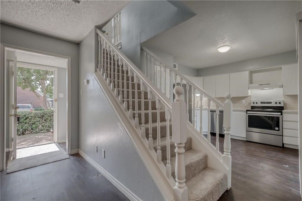 900 S Tennessee Street 2, Mckinney, TX 75069