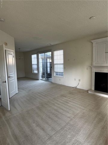 2037 Smallbrooke CT, Virginia Beach, VA 23454