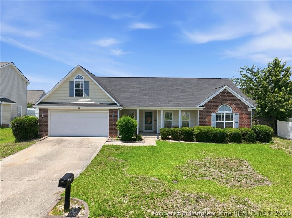 136 Bennington Drive, Raeford, NC 28376 — photo 4
