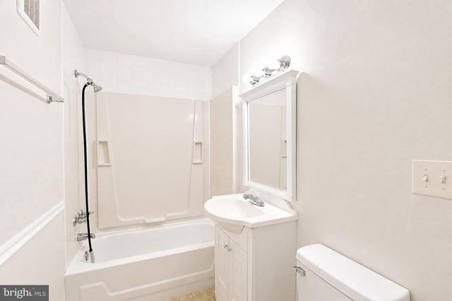 11 NOBLEWOOD CT, Gaithersburg, MD 20878