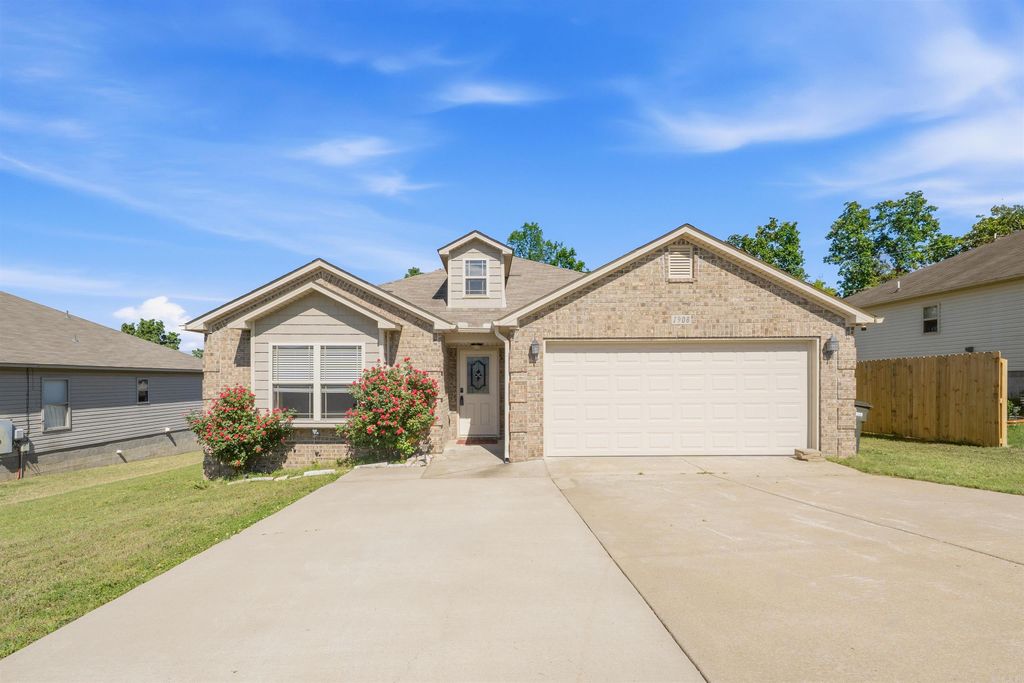 1908 Cub Trail, Sherwood, AR 72120