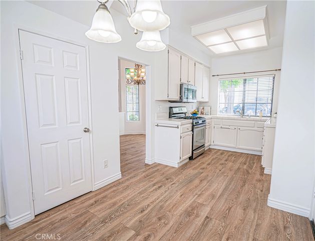 4797 Taranto, Oak Park, CA 91377