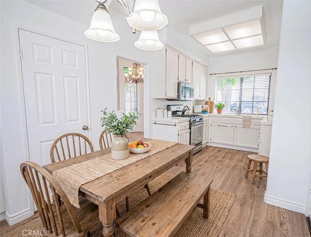 4797 Taranto, Oak Park, CA 91377