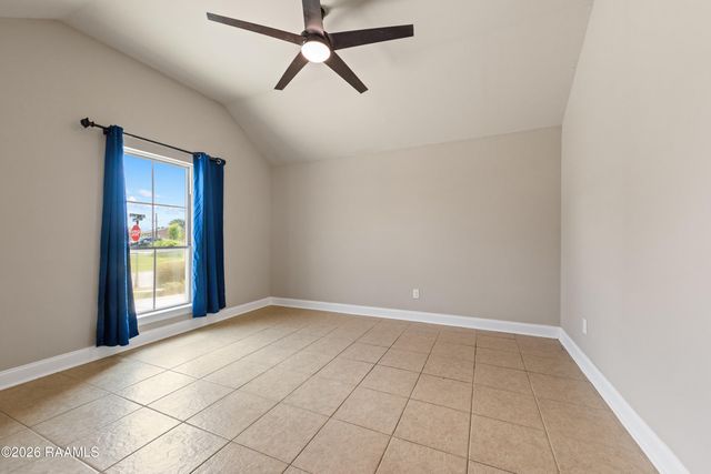 101 Ace Lane, Lafayette, LA 70506