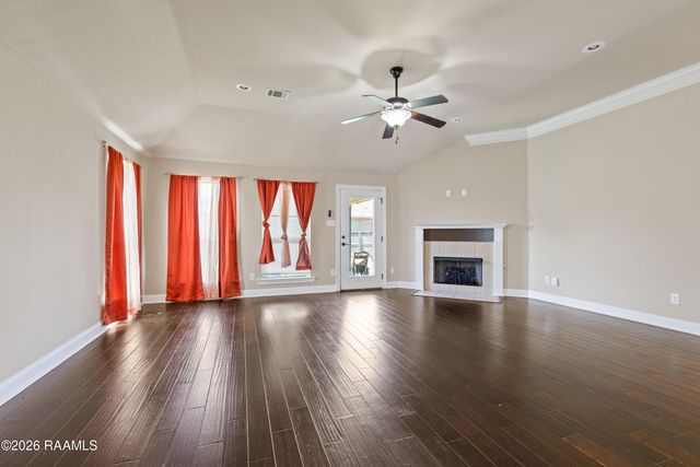 101 Ace Lane, Lafayette, LA 70506