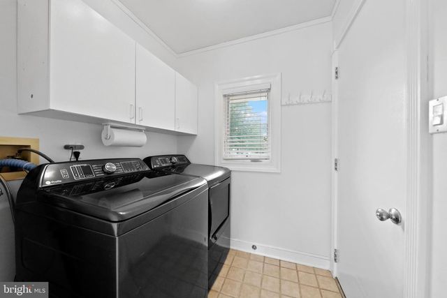 4 CASTLE CT, Bordentown, NJ 08620