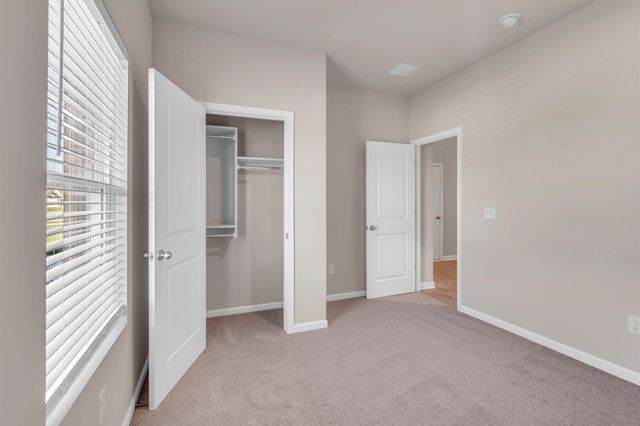 3139 E Highridge Ct, Park City, KS 67219