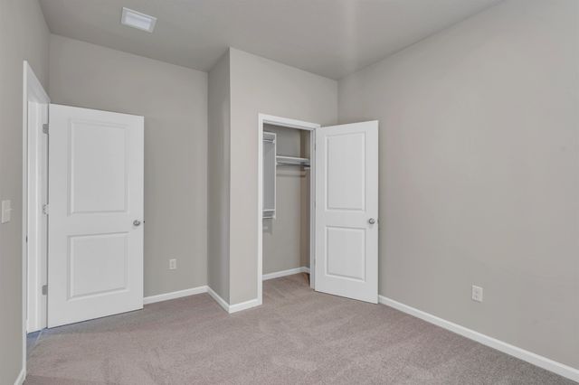 3139 E Highridge Ct, Park City, KS 67219