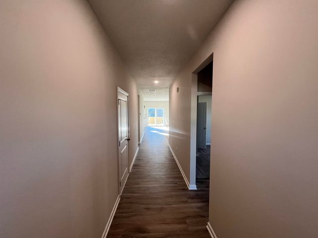 3139 E Highridge Ct, Park City, KS 67219