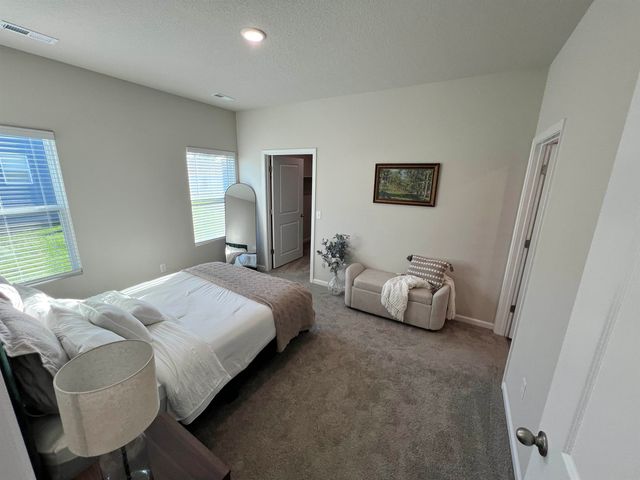 3139 E Highridge Ct, Park City, KS 67219