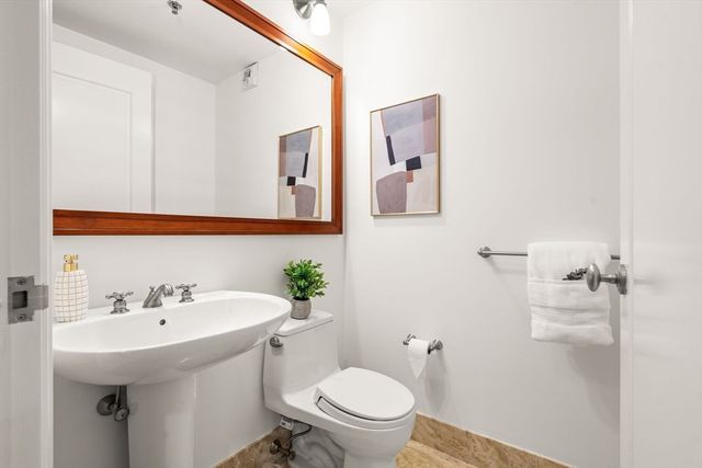 1 Charles St S 6-A, Boston, MA 02116