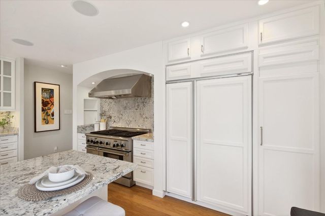 1315 James Avenue, Redwood City, CA 94062