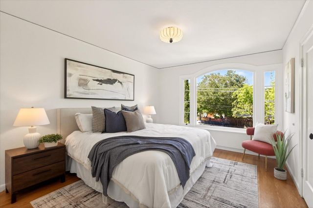 1315 James Avenue, Redwood City, CA 94062