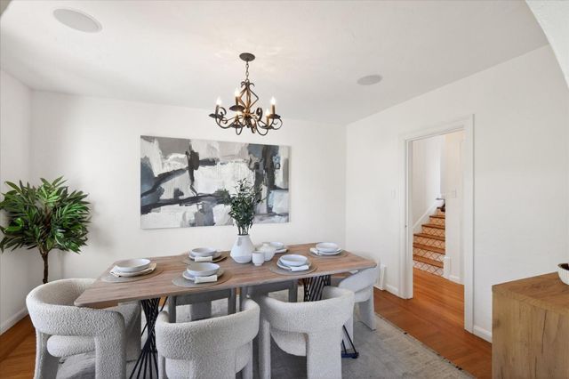 1315 James Avenue, Redwood City, CA 94062